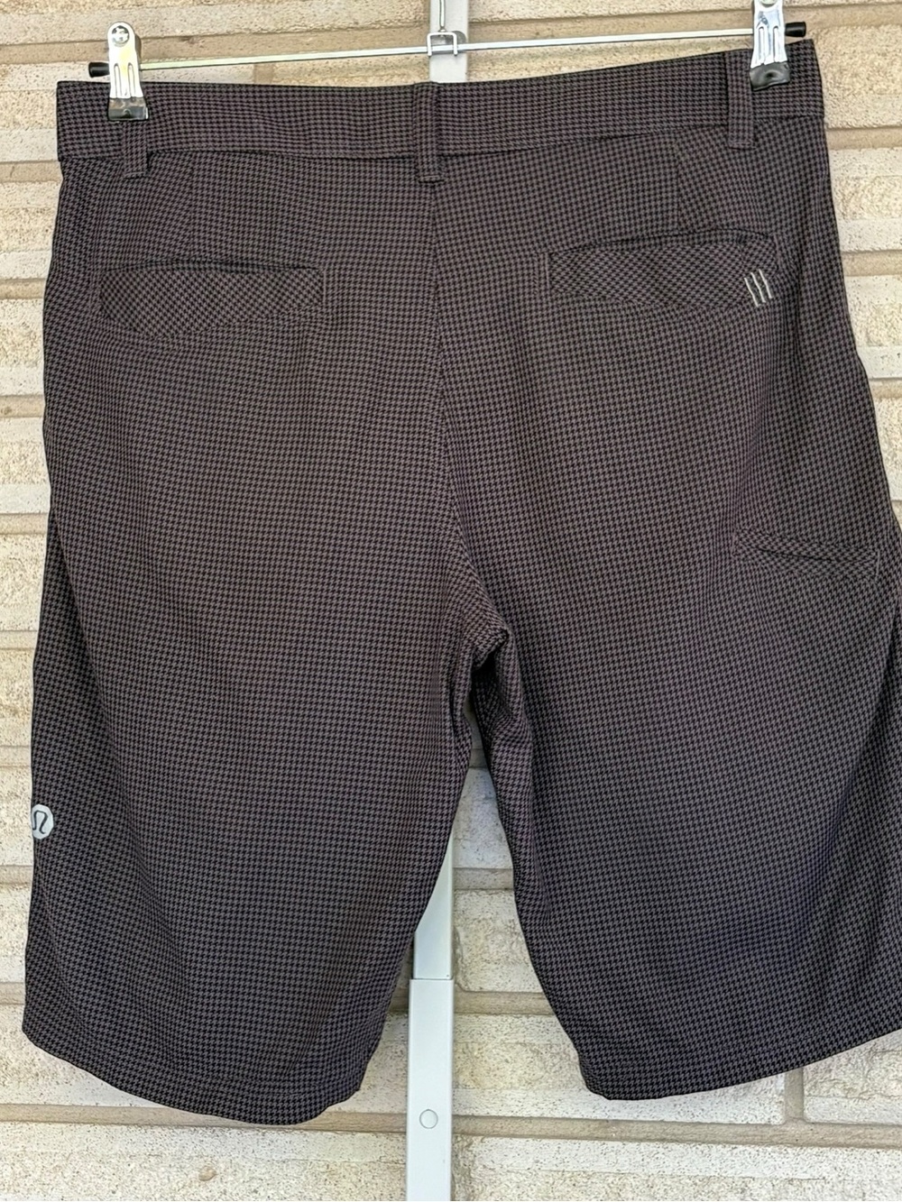 Lululemon Kahuna Seersucker/Grid Golf Zip Up Flat Front Shorts Size 34 - Picture 5 of 7